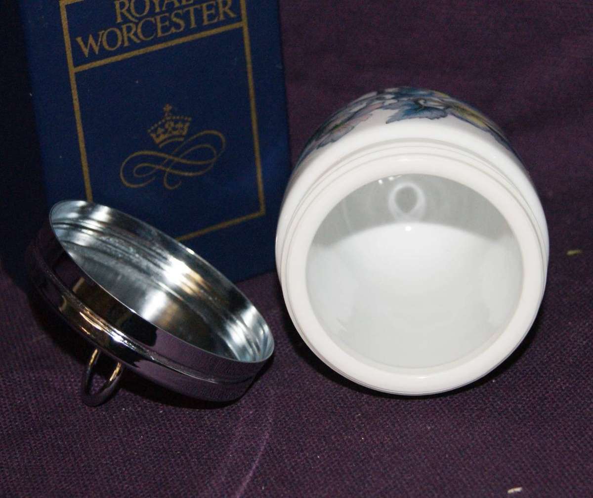 Vintage Royal Worcester King Sized Egg Coddler Woodland Pattern in Original Box