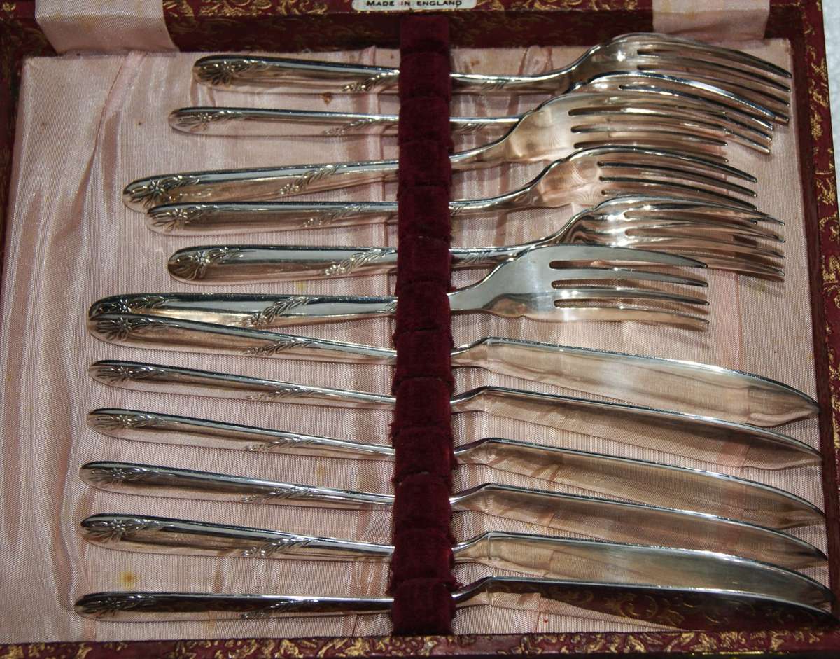 Angora EPNS Fish Set 6 Place Setting in Original Box @@ CCRRAAZZYY R1 START