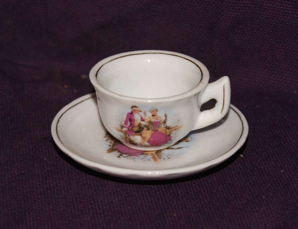 Vintage Chinese Made Miniature Duo
