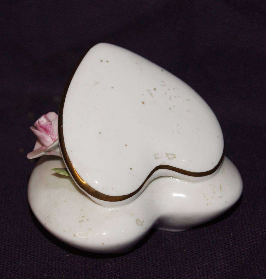 Vintage Royal Doulton Heart Shaped Posey