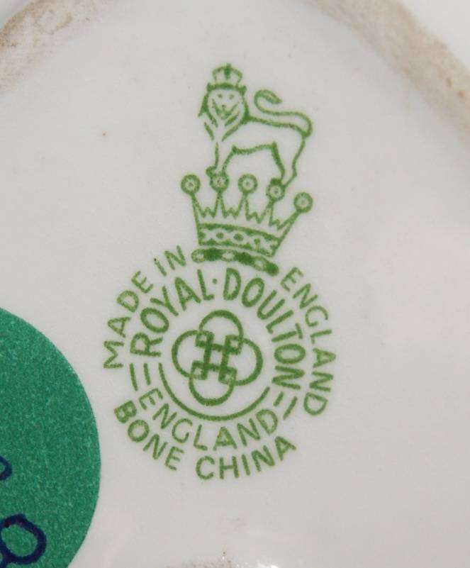 Vintage Royal Doulton Heart Shaped Posey