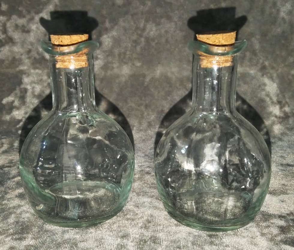 Pair of Olive Oil and Balsamic Vinegar Bottles @@ CCRRAAZZYY R1 START