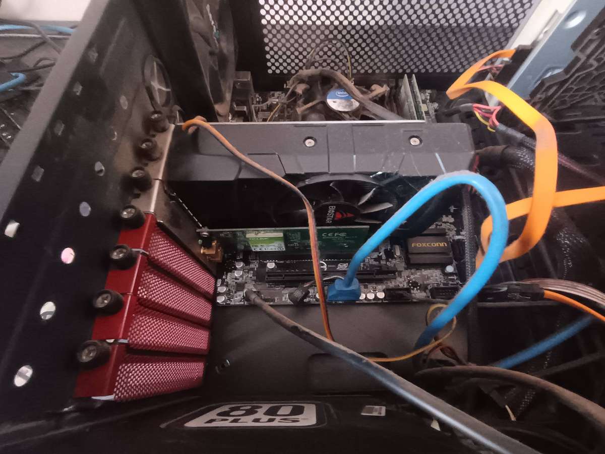 Computer Box  with Power Supply, DVD, Mouse, Keyboard & Cables (No HDD)