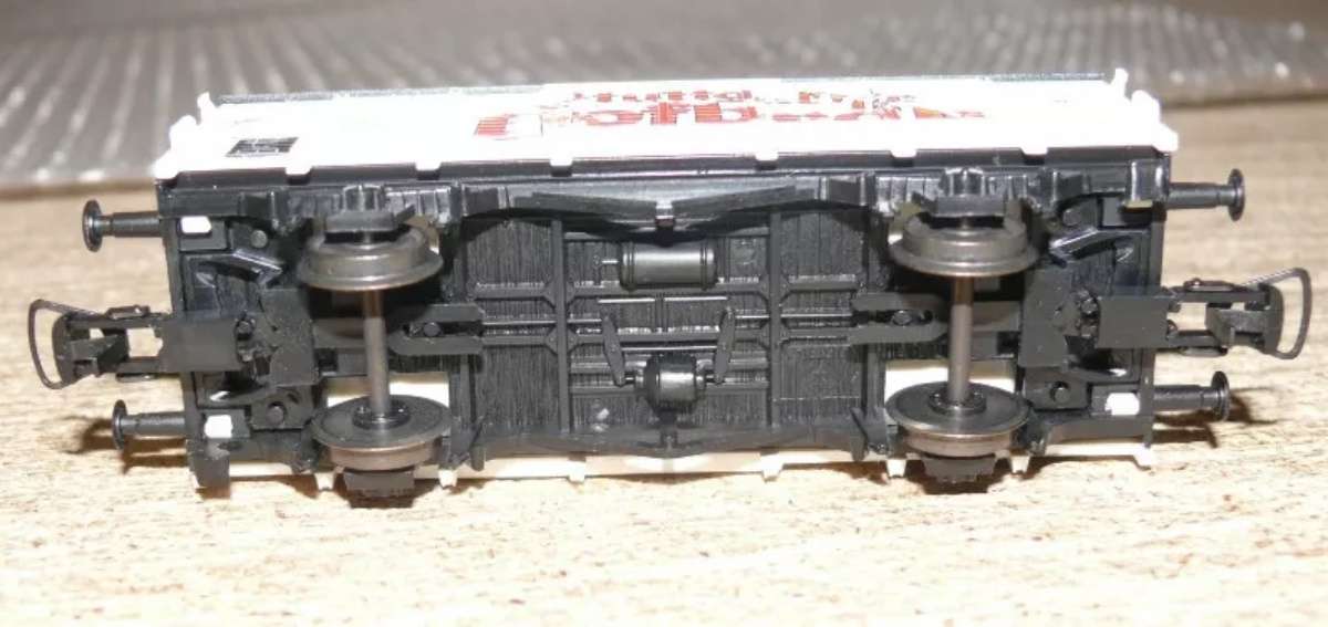 H0 gge 1/87 93 mm DB Closed Goods/Cool wagon "Stuttgarter Hofbraeu", mint in orig.box Roco 4301B