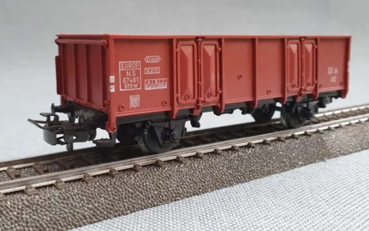 H0 gauge 1/87  2-axle 83 mm high-sided open goods wagon, mint in orig.box Maerklin 4639