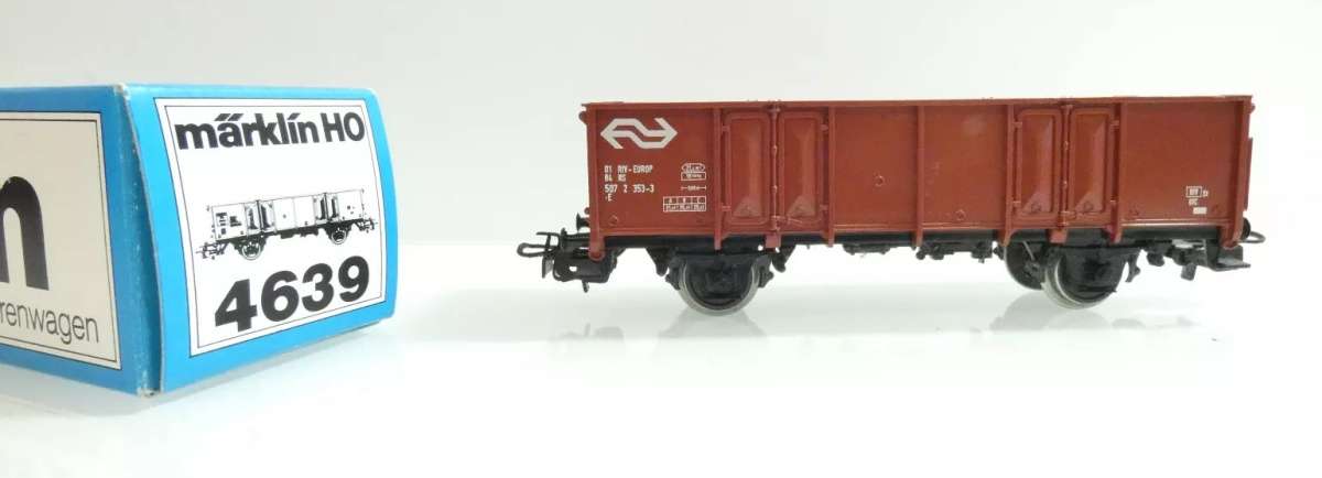 H0 gauge 1/87  2-axle 83 mm high-sided open goods wagon, mint in orig.box Maerklin 4639