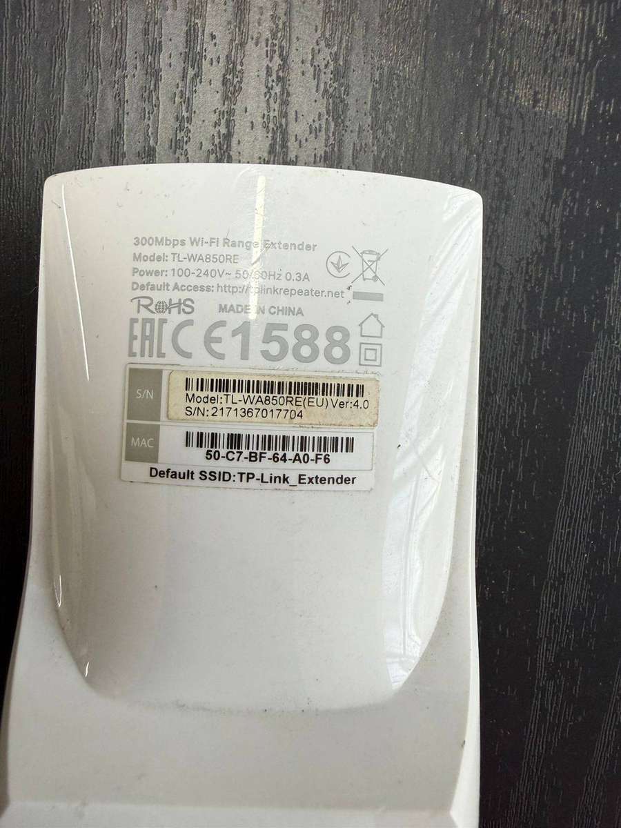 TP-Link TL-WA850RE  300Mbps Wi-Fi Range Extender  Easy Setup