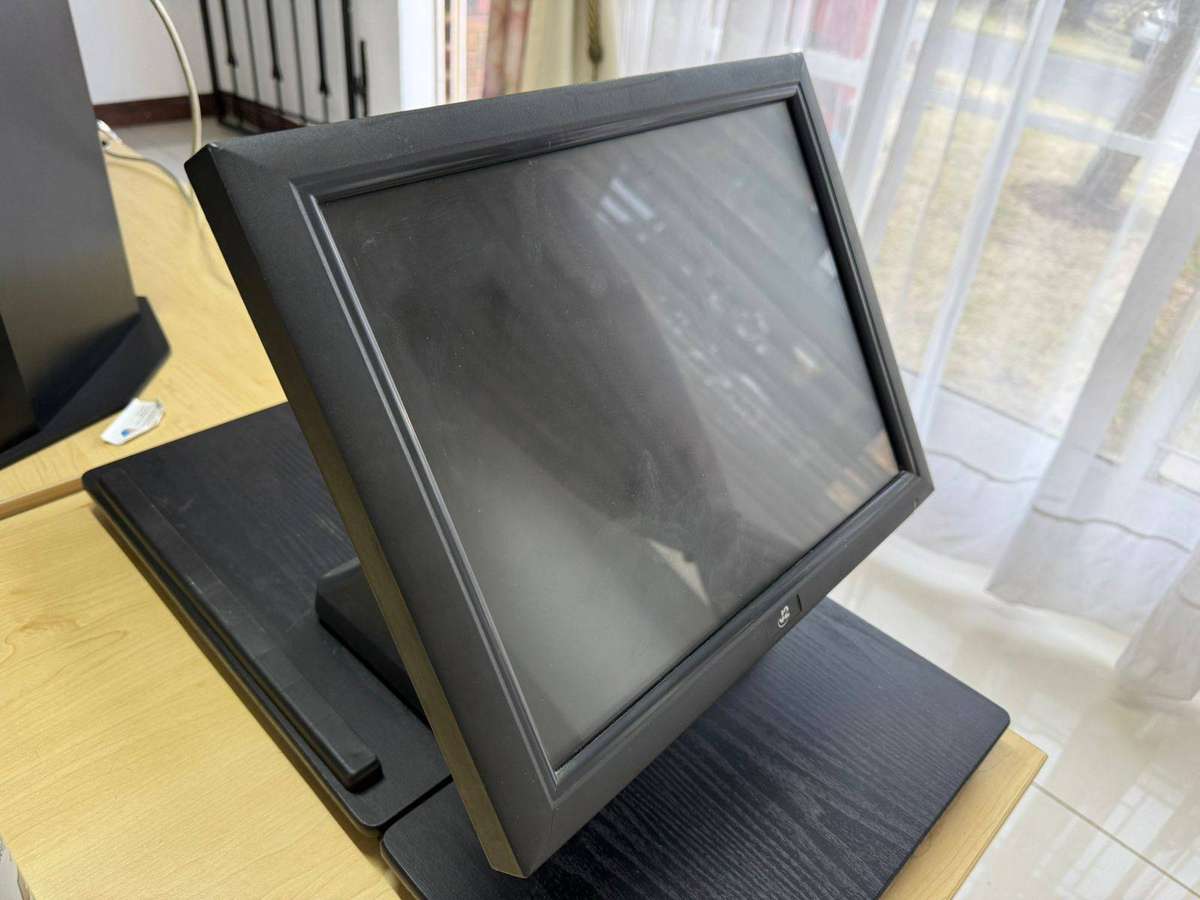 J2 580 All-in-One POS Touchscreen Terminal  Fanless Retail System 2 units second one os for spares