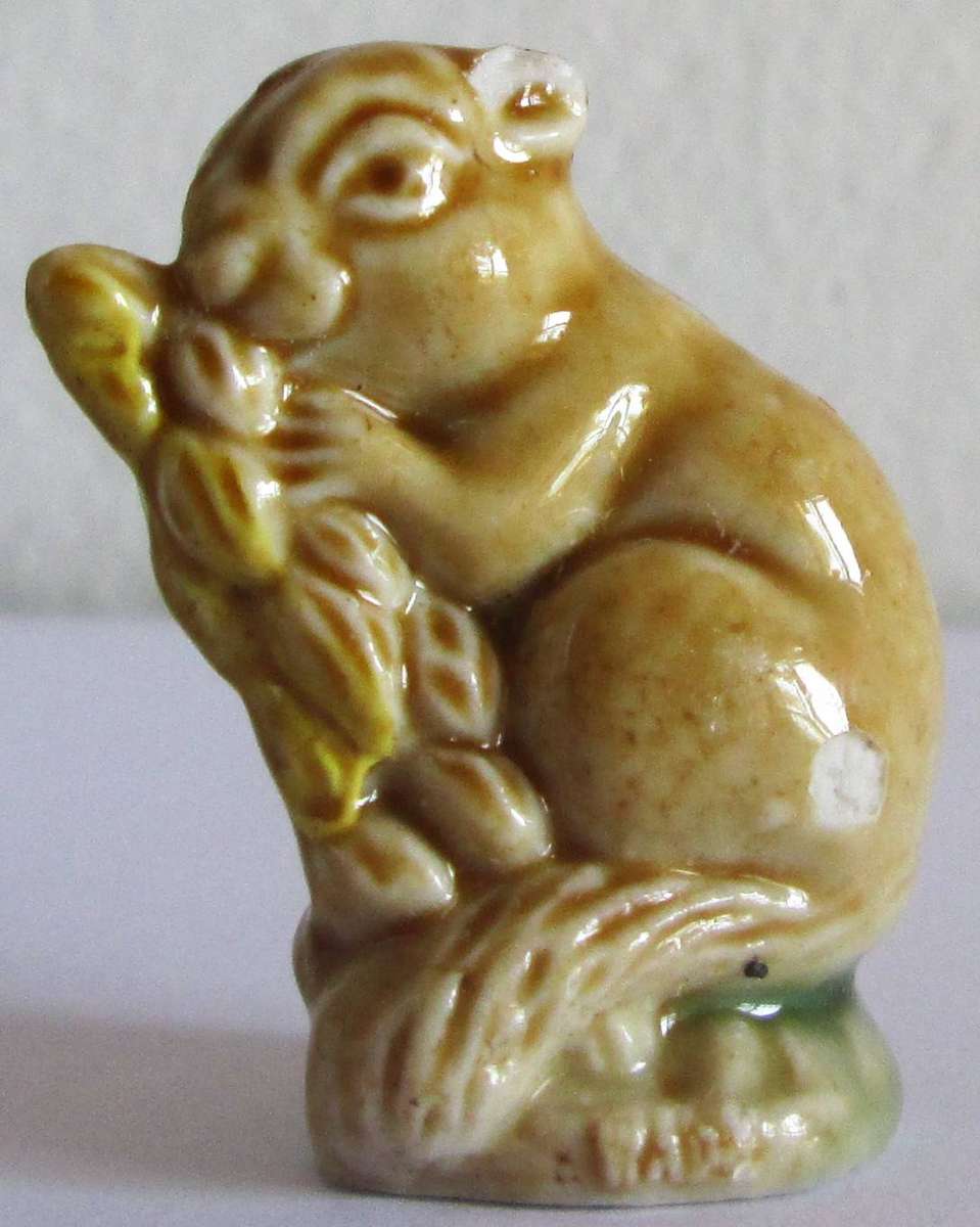 1974 Fieldmouse Wade English Whimsies