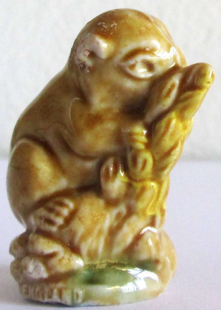 1974 Fieldmouse Wade English Whimsies