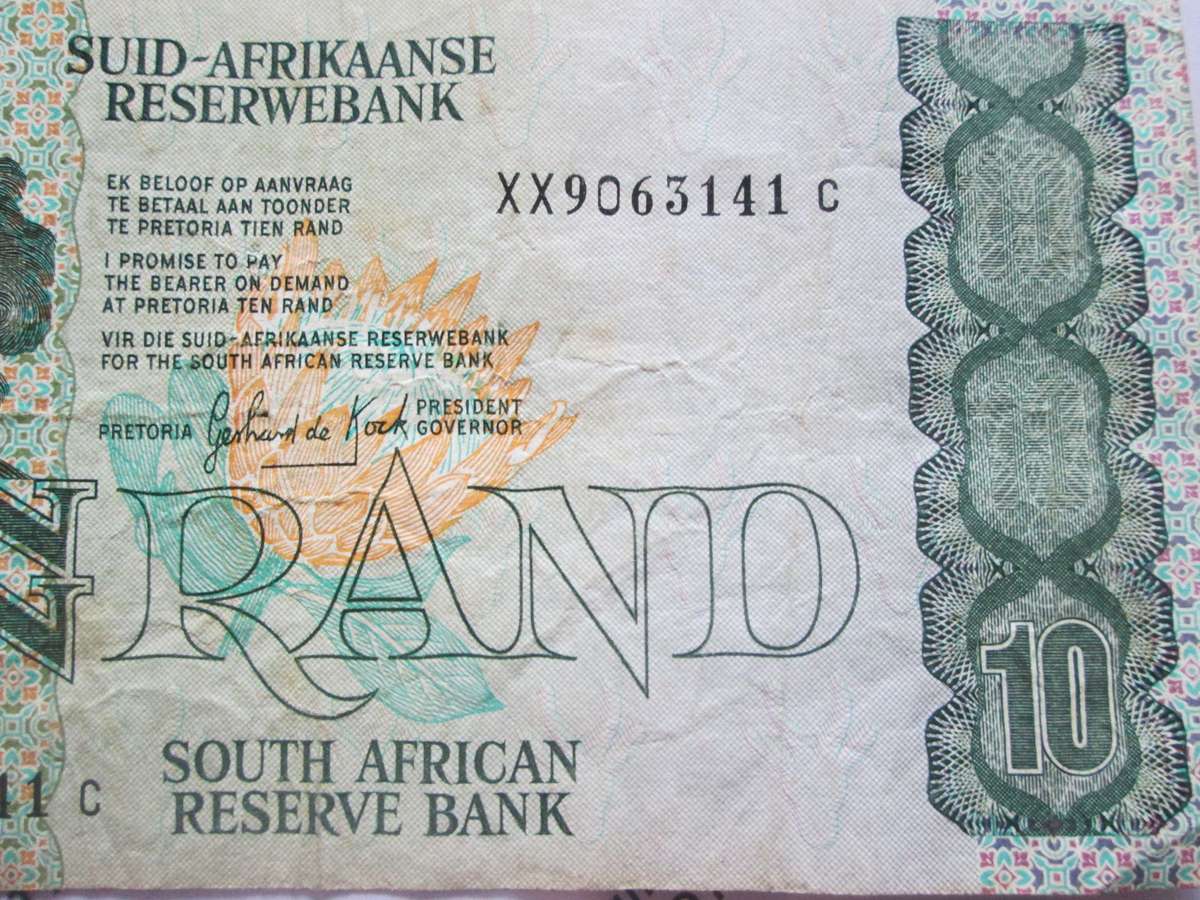 Ten Rand Republic of South Africa Serial Nr XX9063141 C Replacement Note