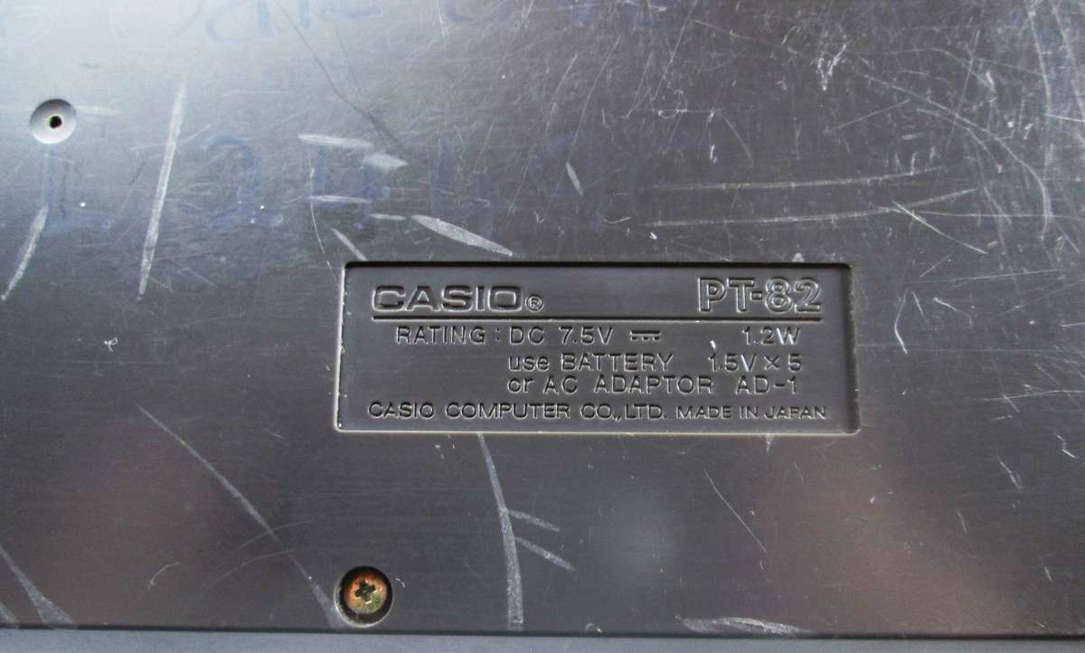 1986 Casio PT 82 Toy Organ Keyboard Sounds and Rhytms