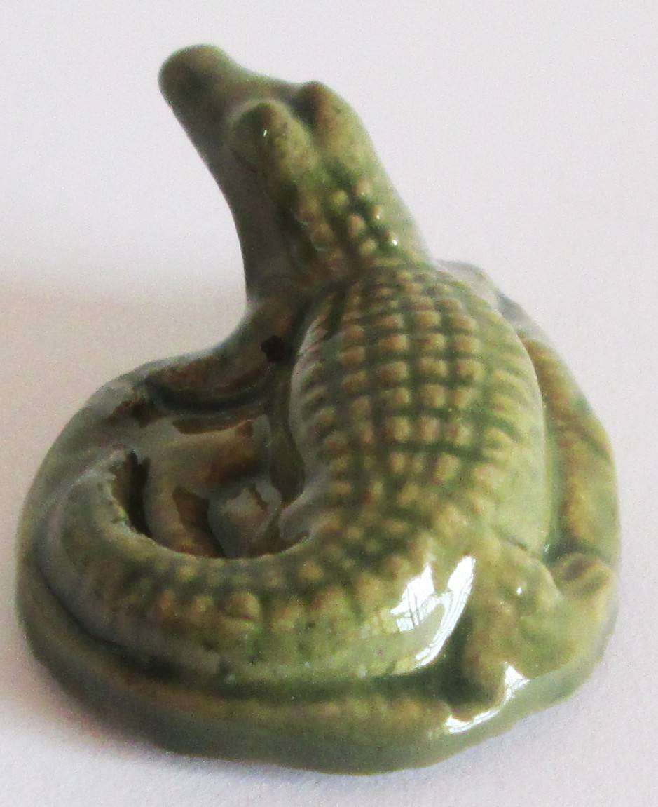 1965 Crocodile Wade Balding and Mansell Flintstone Wade Christmas Cracker