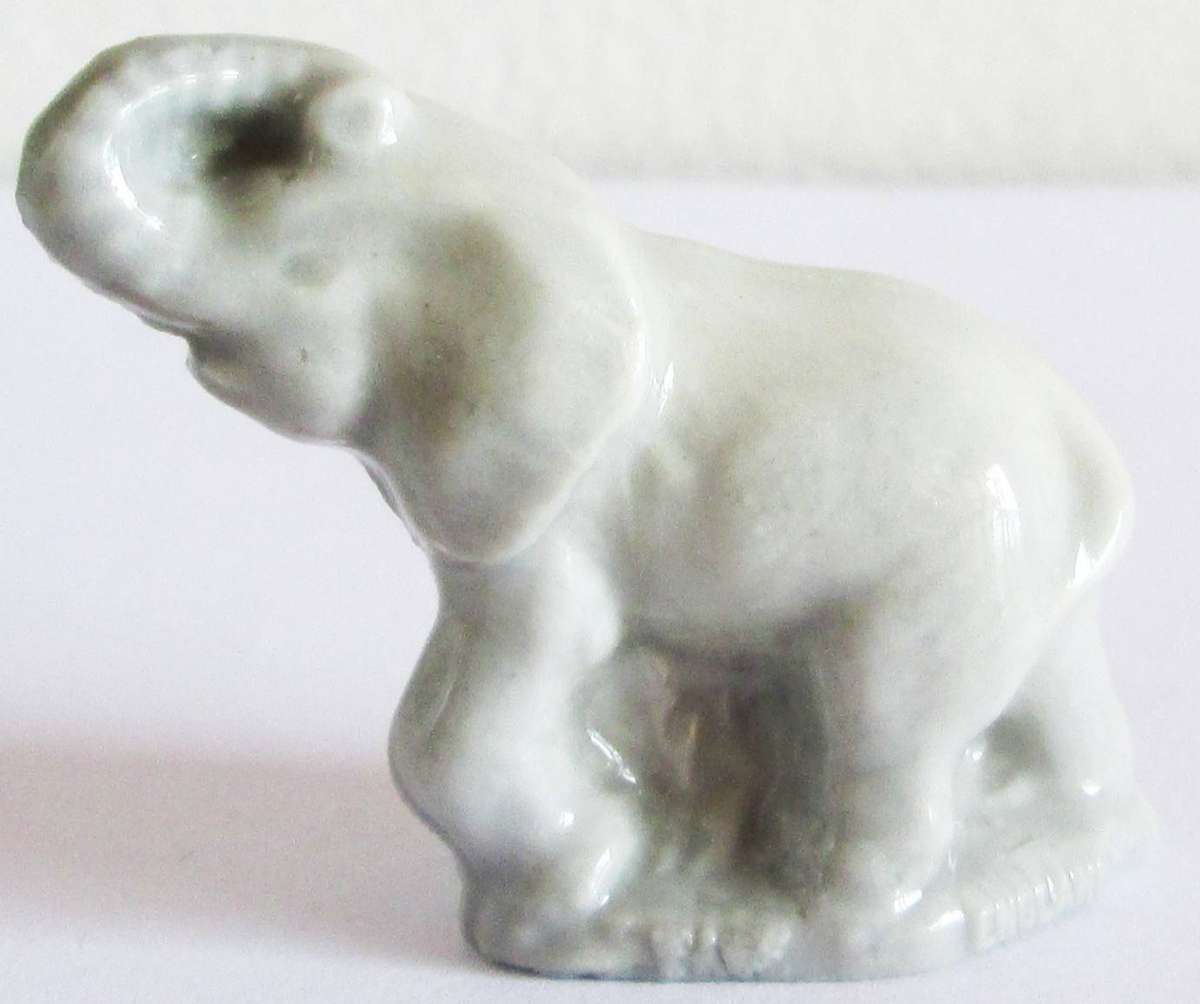 1973 Elephant Wade English Whimsies