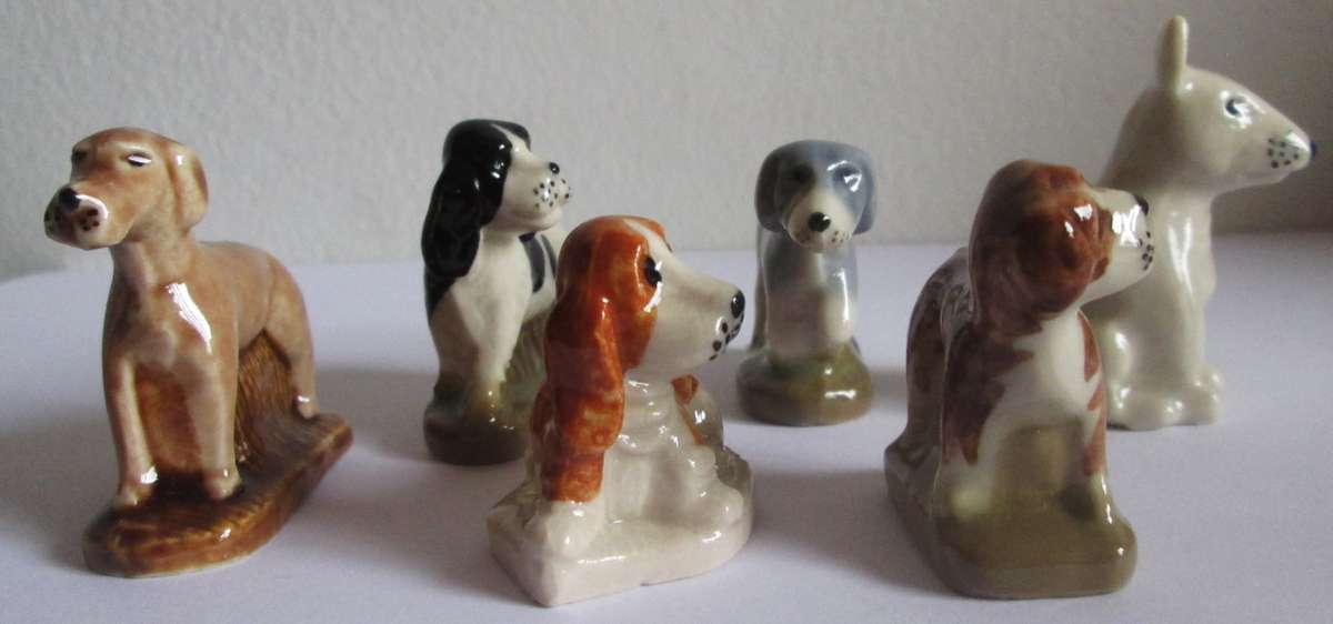 Family Pets Dogs 2005 Set 7 Whimsies Wade