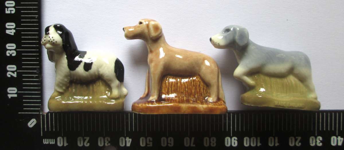 Family Pets Dogs 2005 Set 7 Whimsies Wade