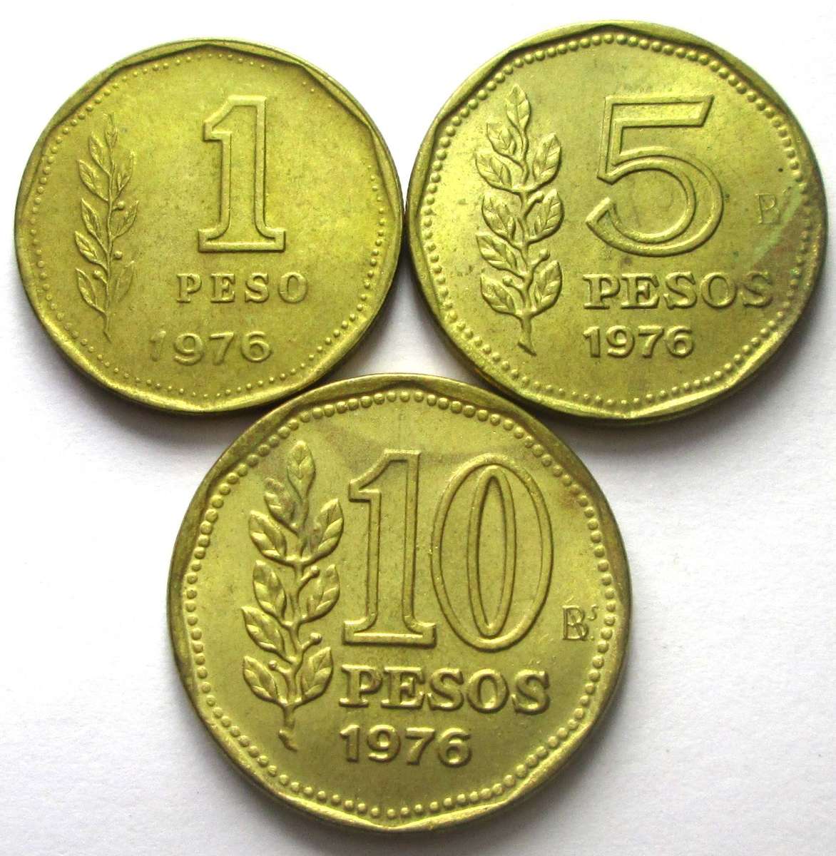 1976 Argentina 1/5/10 Pesos