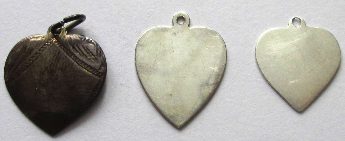 Silver Heart Pendants 2.6g