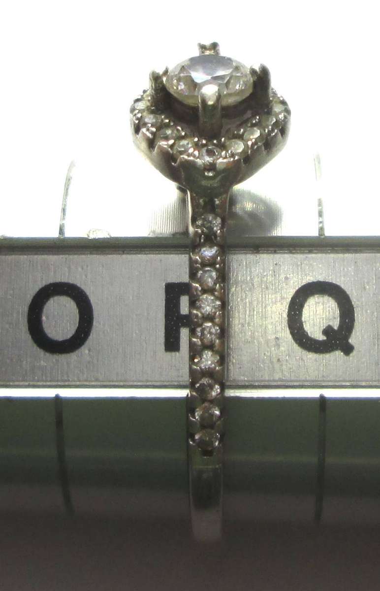 Sterling Silver Ring 1.9g
