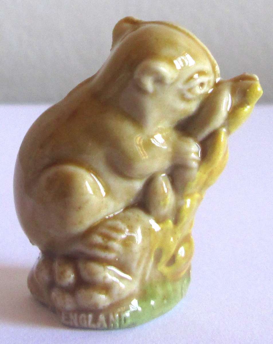 1974 Fieldmouse Wade English Whimsies