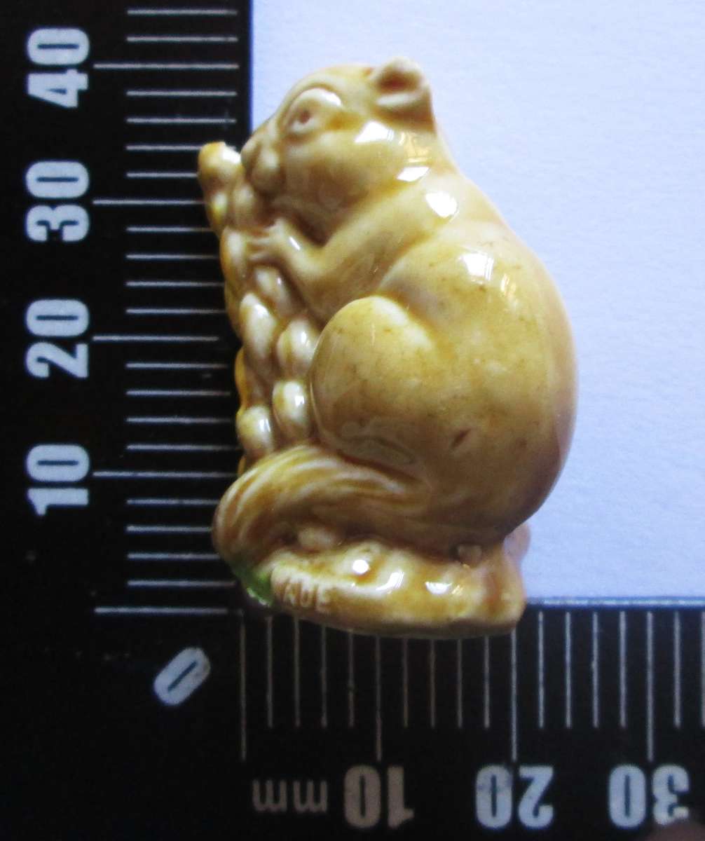 1974 Fieldmouse Wade English Whimsies