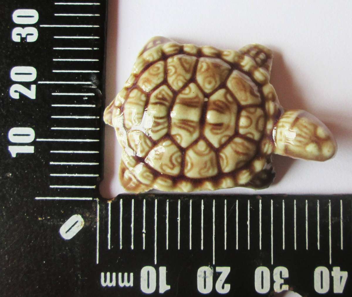 1965 Terrapin Balding and Mansell Flintstone Wade Christmas Cracker