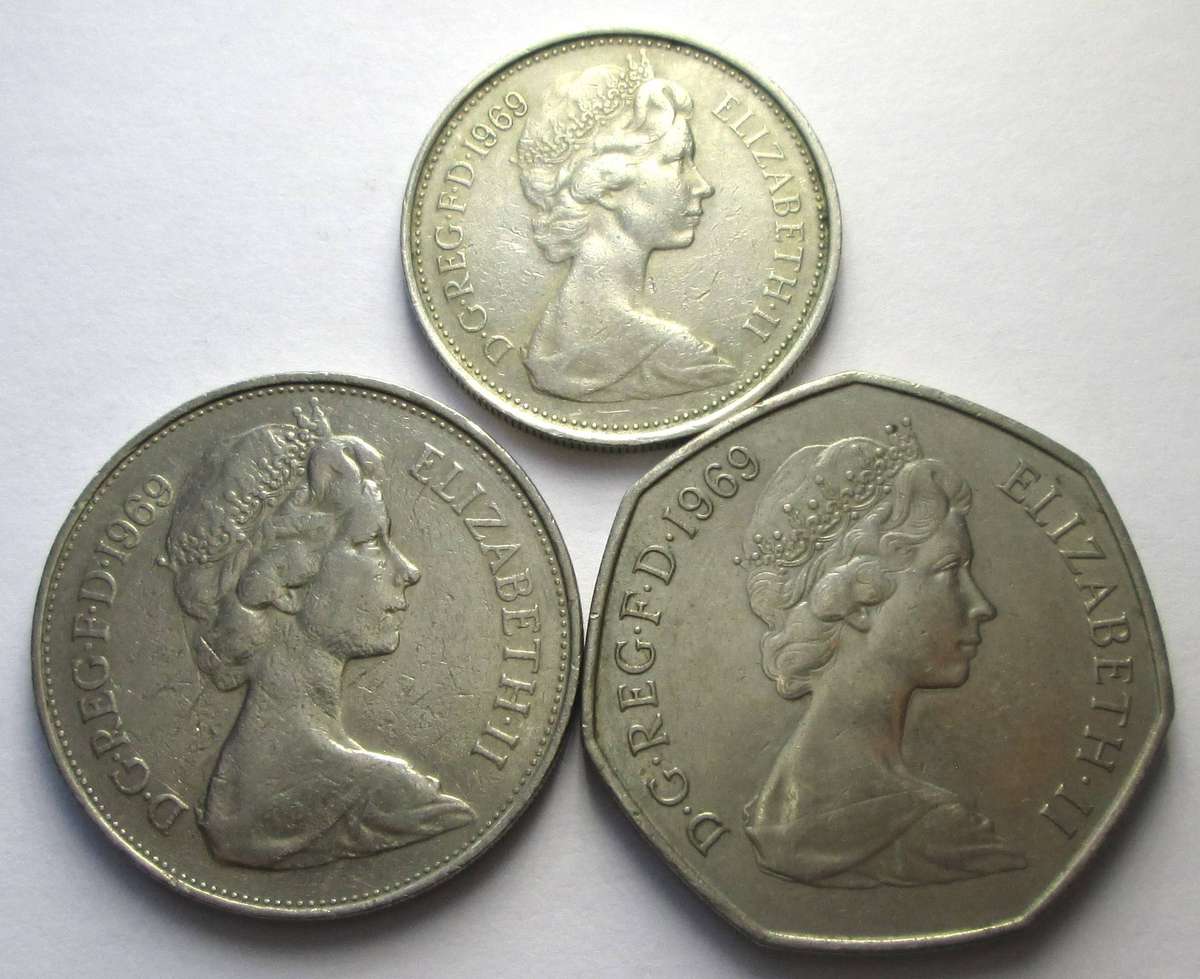 1969 Great Britain 5 Pence 10 Pence 50 Pence