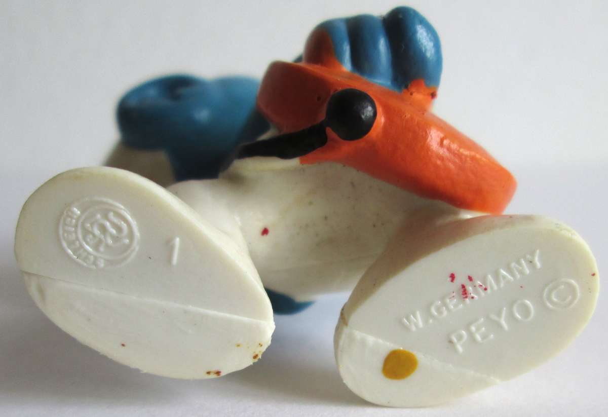 Guitar Smurf made in West Germany Peyo