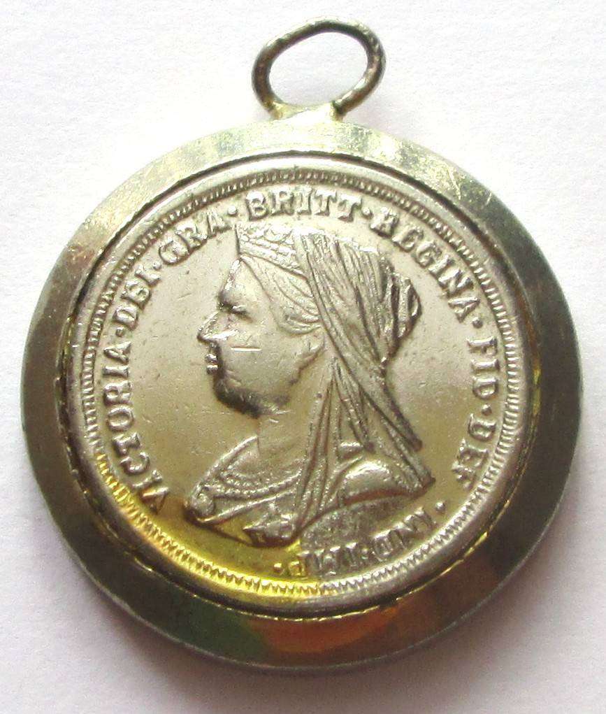 Victoria Pendant