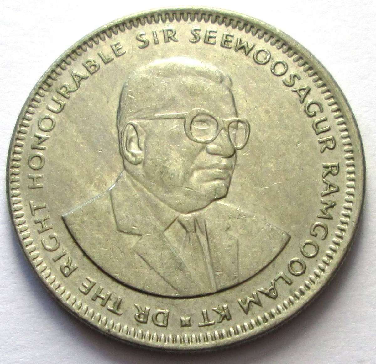 2010 Mauritius 1 Rupee