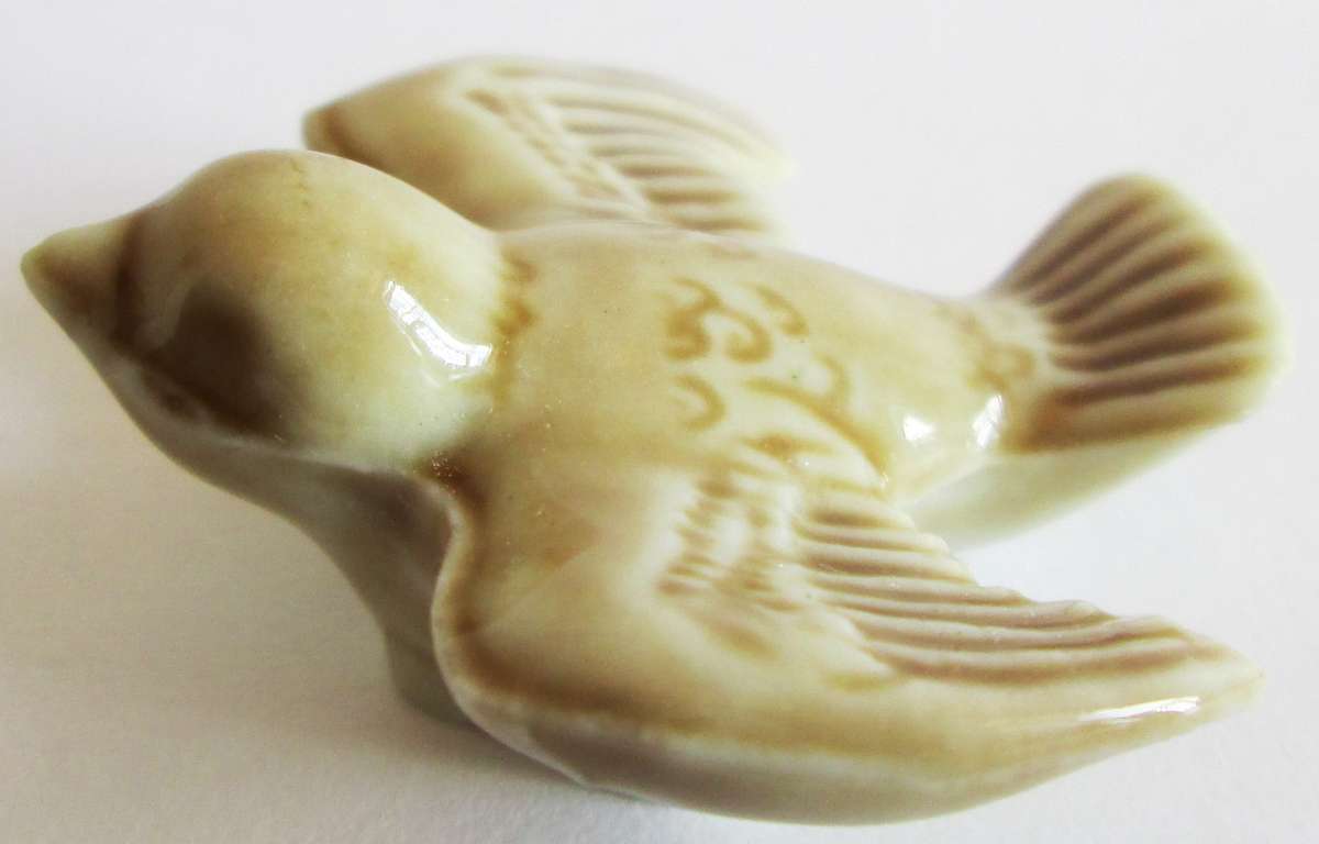 1979 Blue Bird Wade English Whimsies