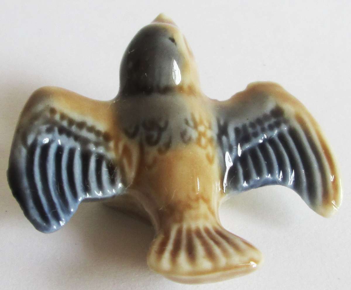 1979 Blue Bird Wade English Whimsies