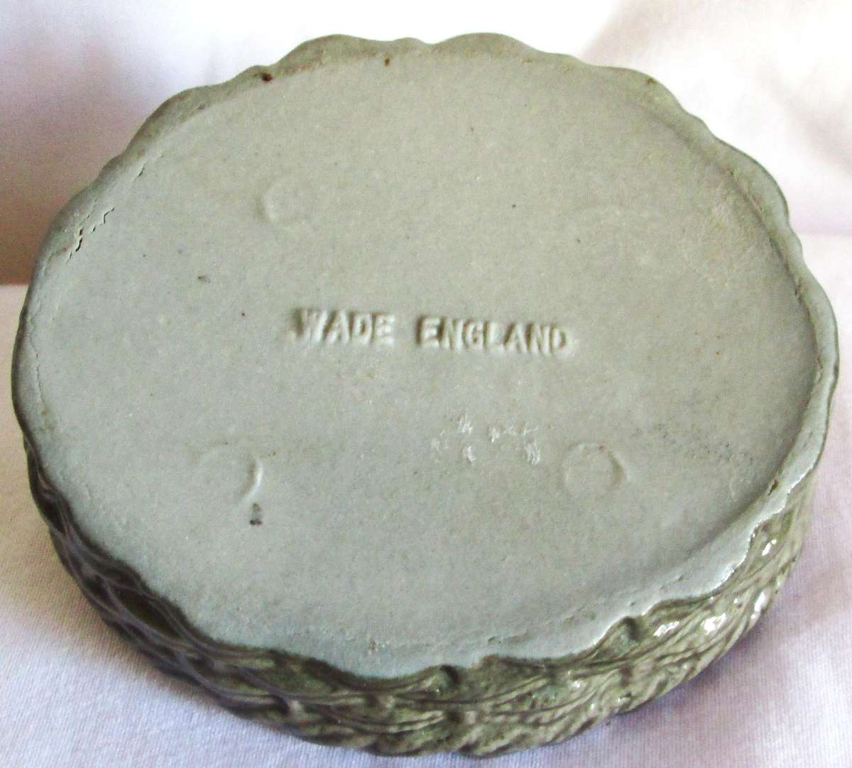 Wade Cairn Puppy Dish