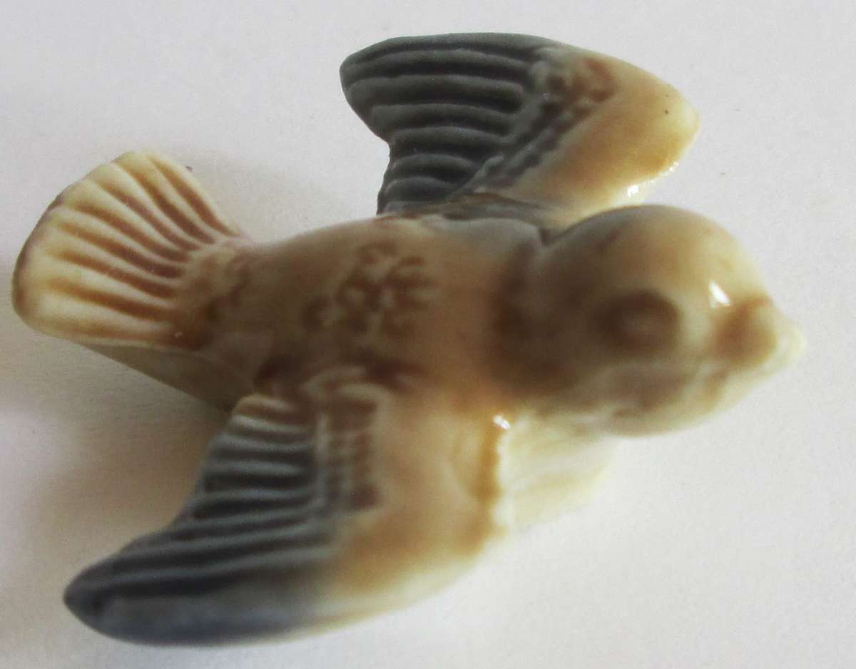 1979 Blue Bird Wade English Whimsies