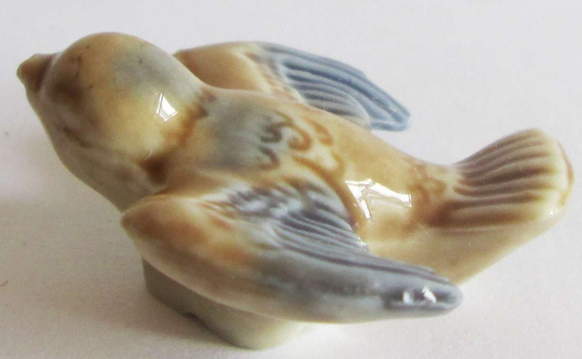 1979 Blue Bird Wade English Whimsies