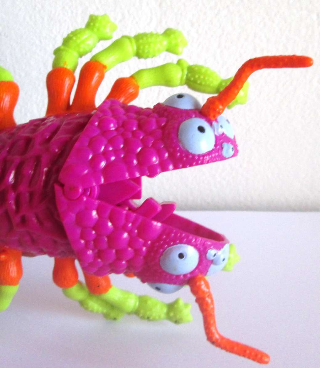 1998 Spider-Man Sneak Attack Bug Busters Jack o Lantern Bug Eye Blaster Marvel Toy Biz