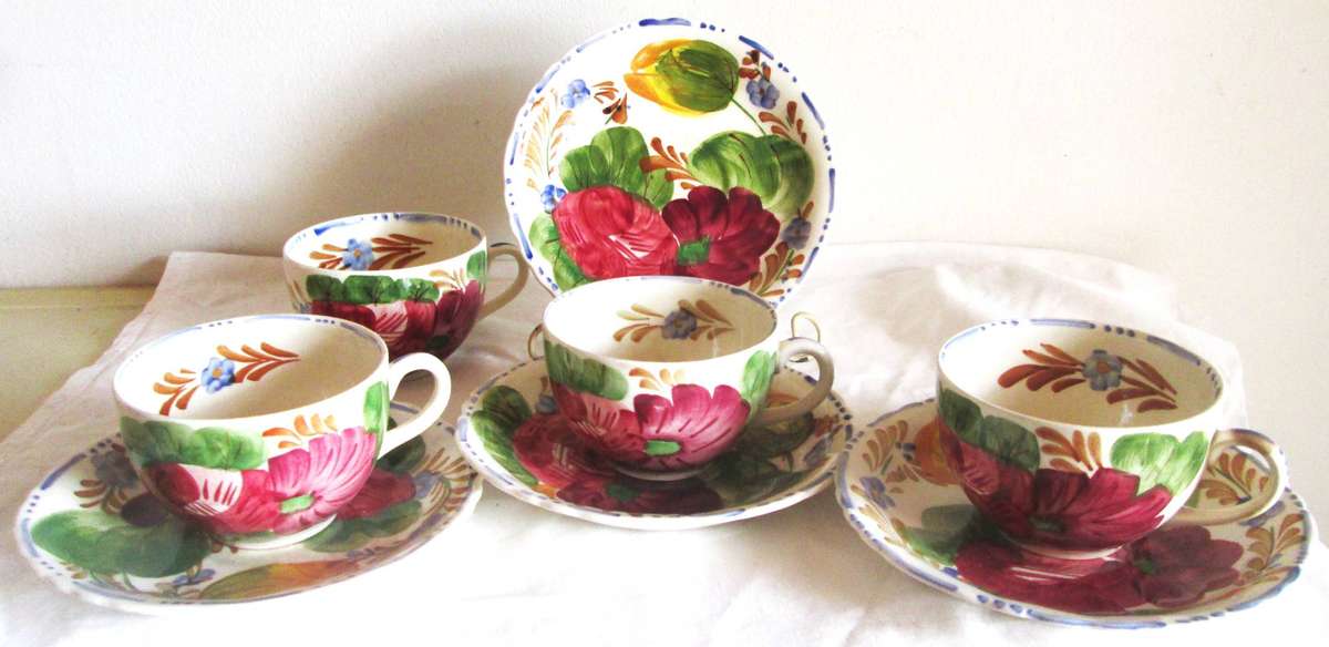 Belle Fiore Cup and Plate Set
