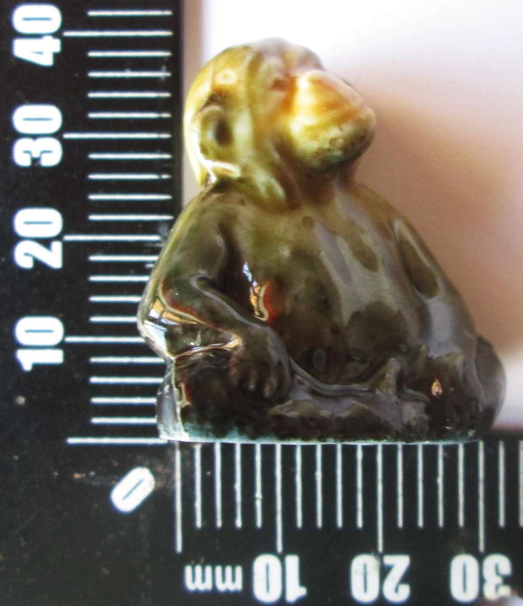 1973 Chimpanzee Wade English Whimsies