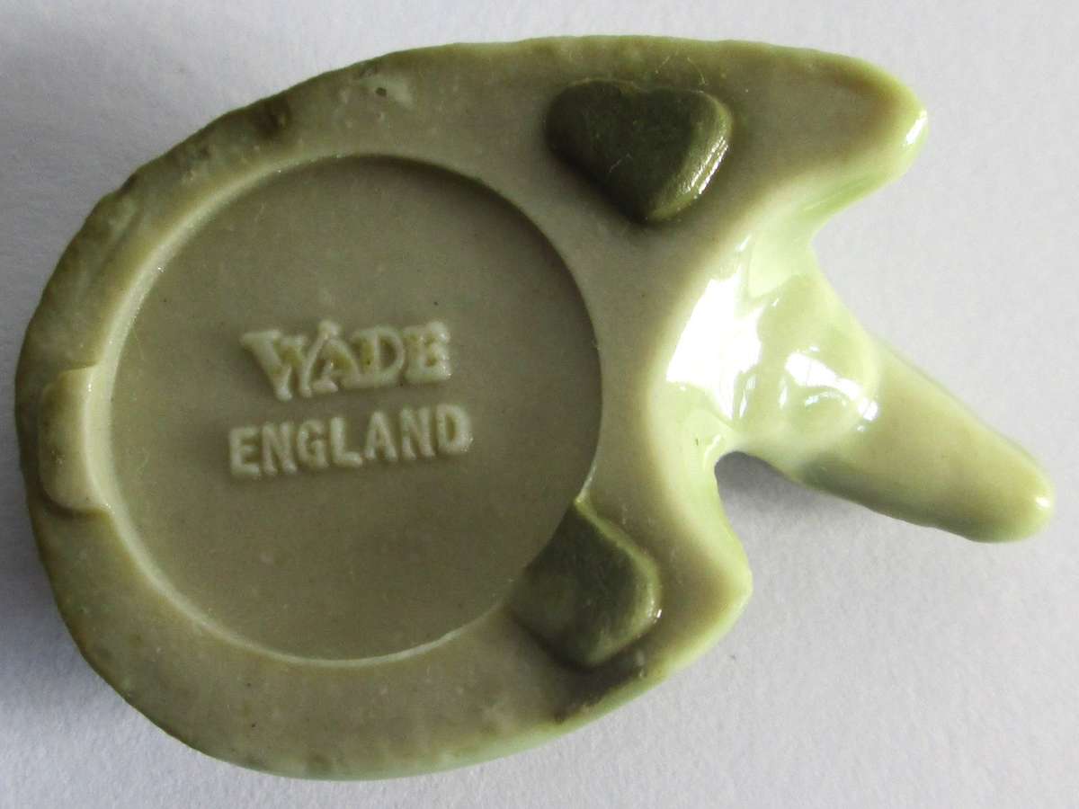 1965 Crocodile Wade Balding and Mansell Flintstone Wade Christmas Cracker