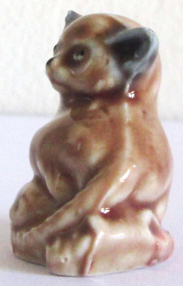 1972 Bush Baby Wade English Whimsies