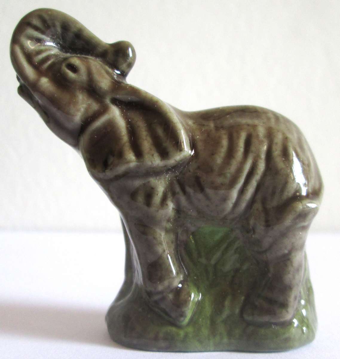 1976 - 1981 Elephant Wade Whoppas