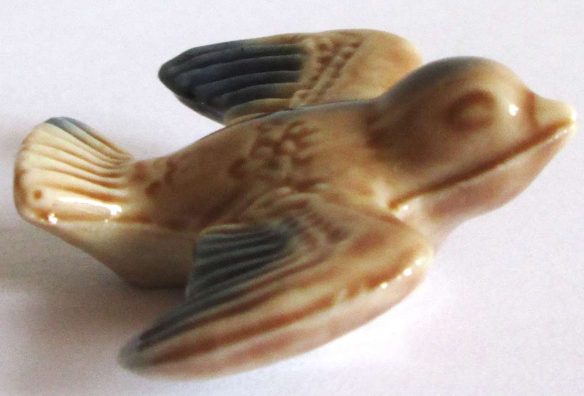 1979 Blue Bird Wade English Whimsies