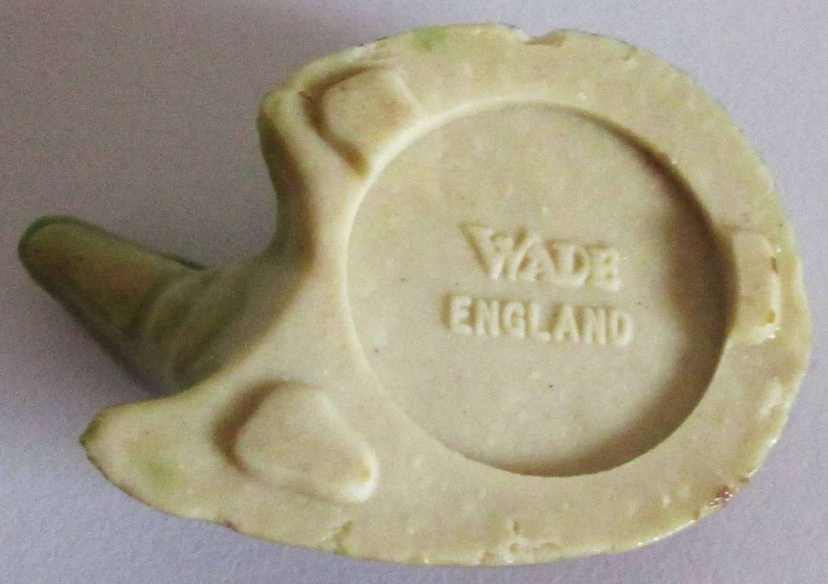 1965 Crocodile Wade Balding and Mansell Flintstone Wade Christmas Cracker