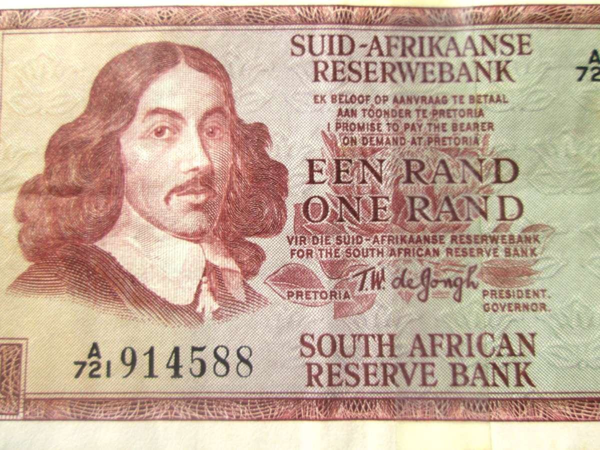 One Rand Republic of South Africa Serial Nr A721 914588