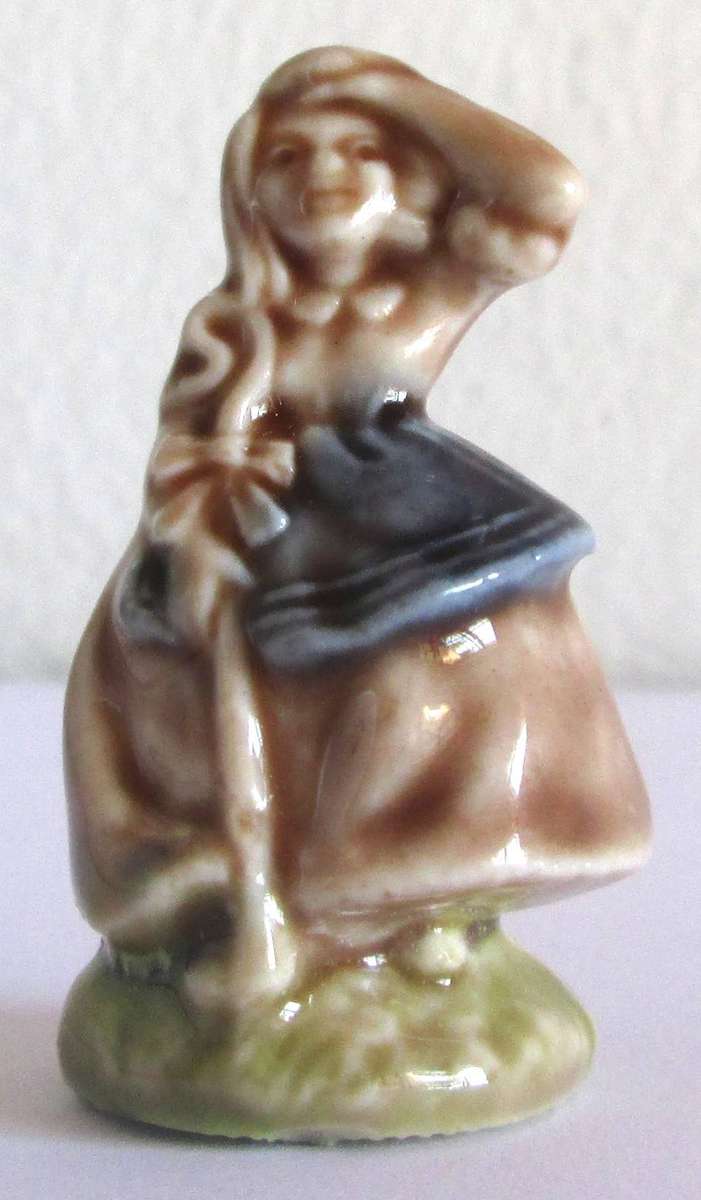 1972 - 1979 Little Bo Peep Wade Nursery Rhyme Model