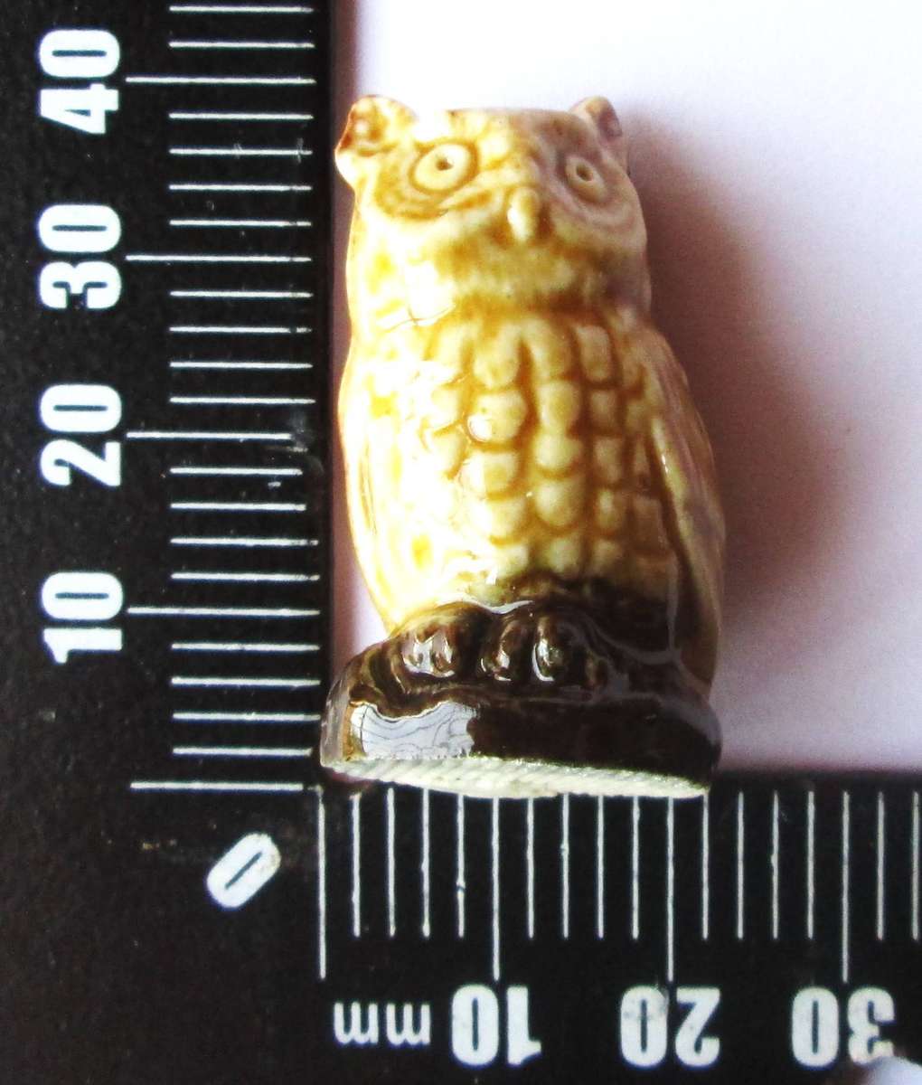 1972 Owl Wade English Whimsies