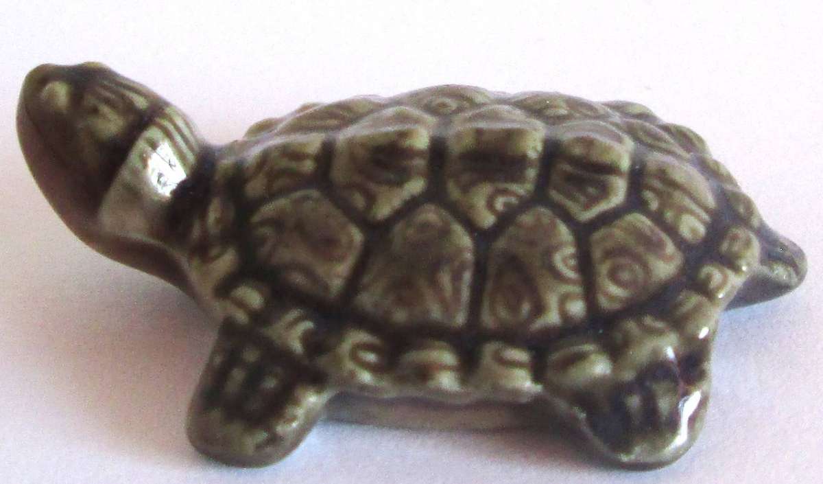 1965 Terrapin Balding and Mansell Flintstone Wade Christmas Cracker