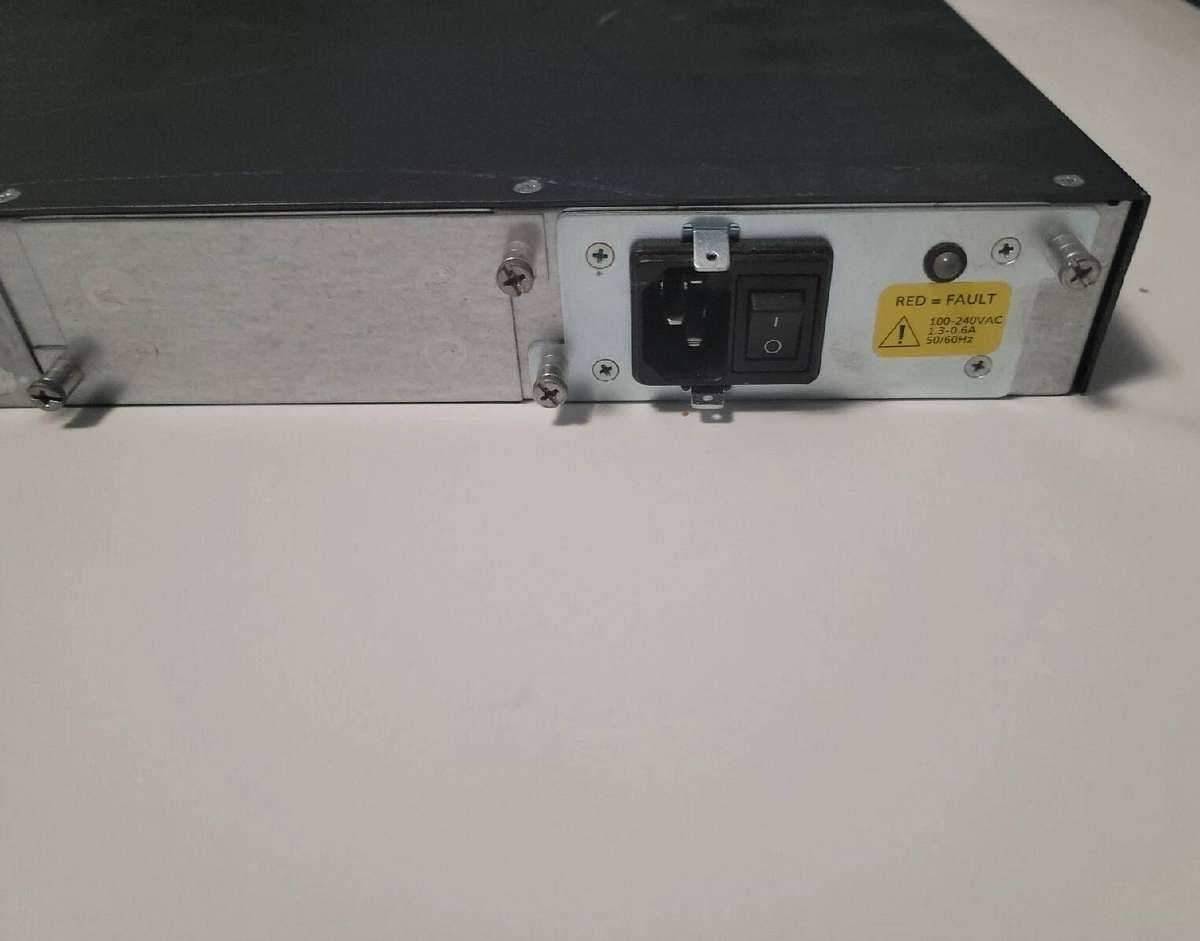 Cisco 4400 Series AIR-WLC4402-25-K9 V01 Wireless LAN Cisco 4402 25 AP Controller
