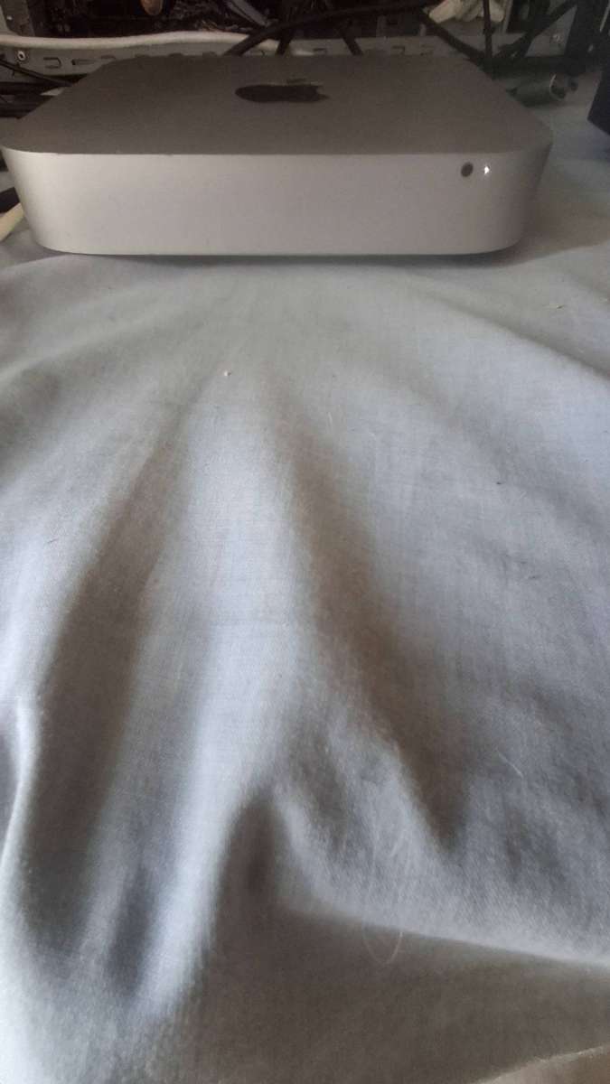 Apple Mac Mini Late 2014 (A1347) Core i5 2.8GHz, 8GB RAM, 1.12TB Fusion Drive