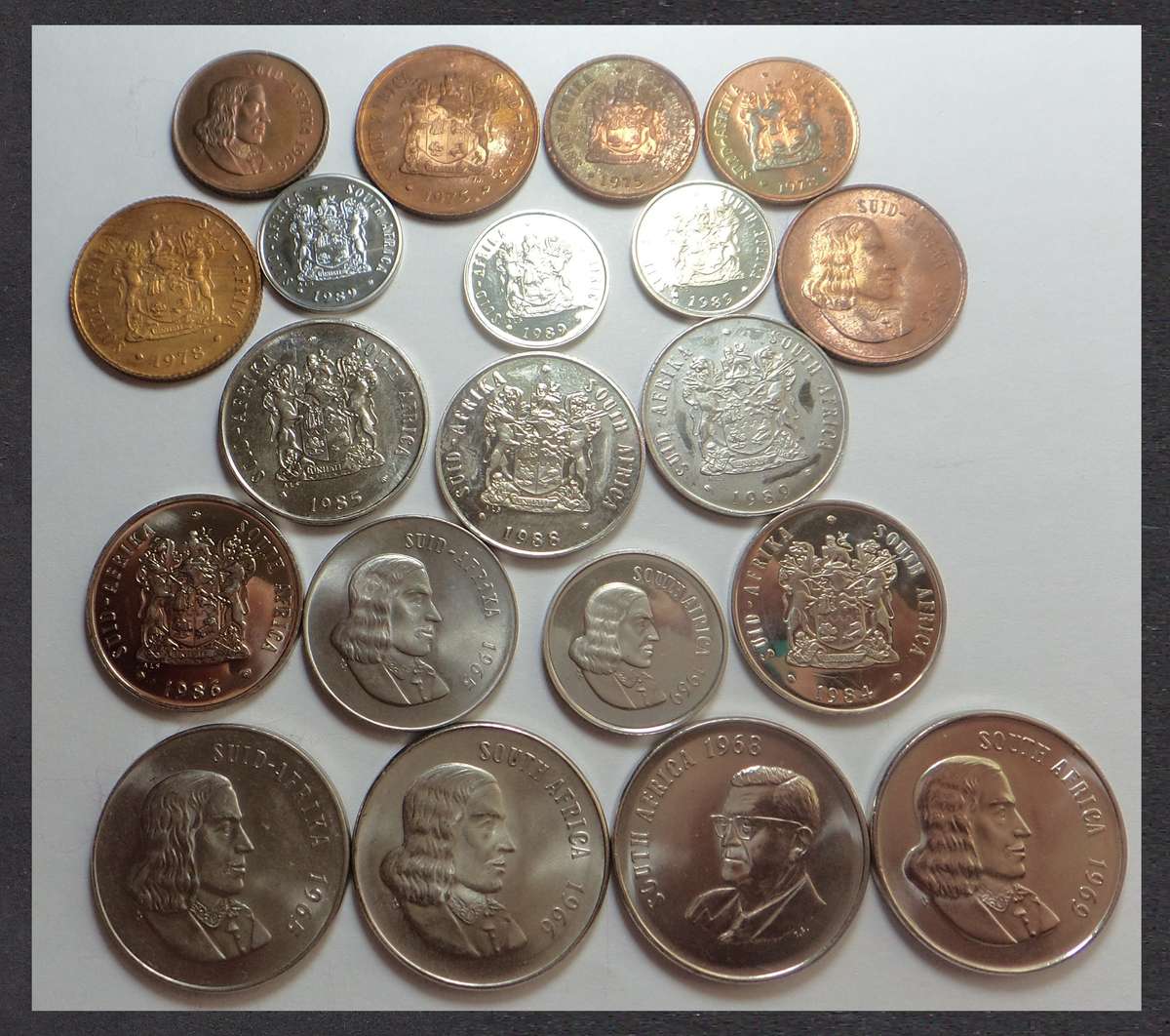2nd Decimal series: Collection of UNC & Proof Coins